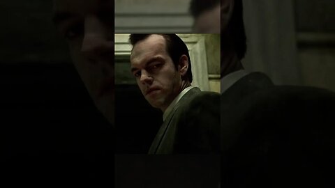 Agent Smith vs Morpheus #thematrix #laurencefishburne #hugoweaving