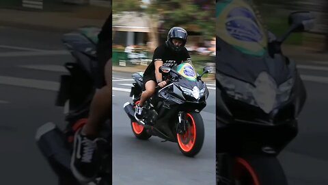 Suzuki GSXR 750
