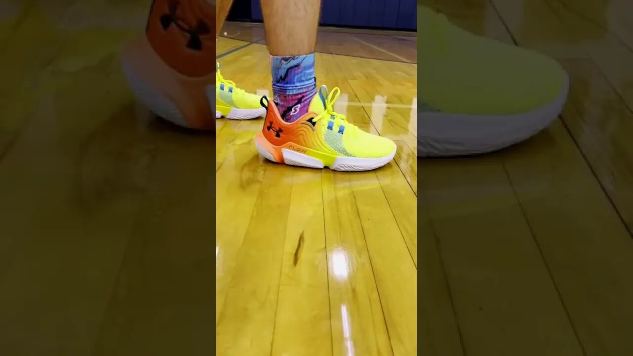Under Armour FUTR X 2 - 30 SECOND SHOE REVIEW