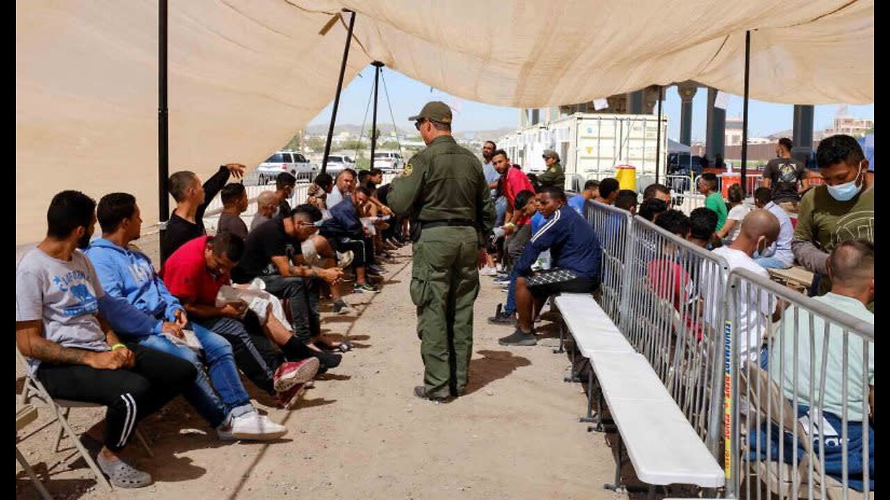 White House Pressured El Paso Mayor Not to Declare Migrant Emergency: Report
