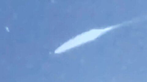Very close hyper cigar bending into a portal