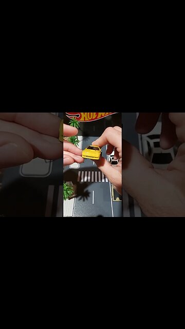 Opening Hot Wheels Nightburnerz 5 pack 🔥 #shorts #hotwheels #hotwheelsnightburnerz