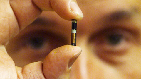 They Lied: There Are Implantable Microchips That Can Be Injected With Vaccine