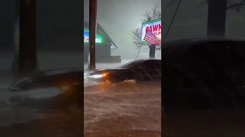 Florida 😱 y’all be safe out there 🙌 #shorts #youtubeshorts #saintpee #viral #florida #love