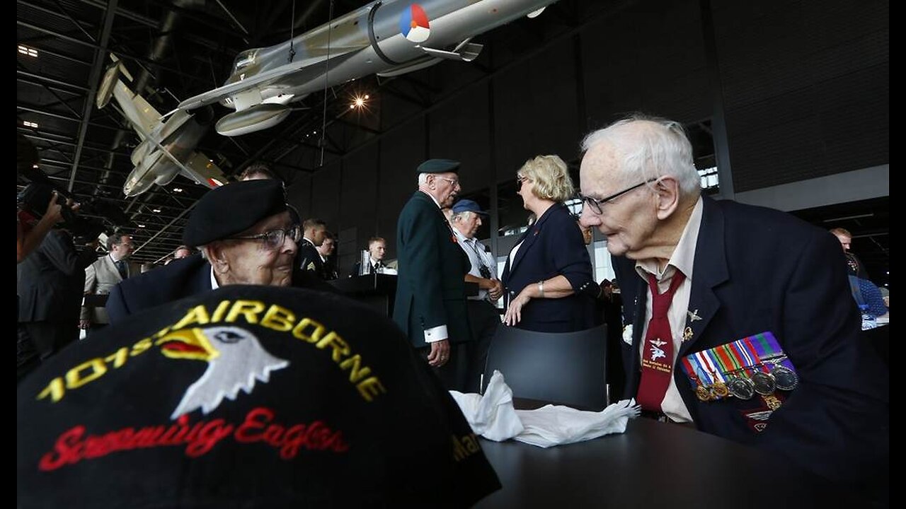 Feel-Good Friday: 90-Year-Old Veteran Who Wrangles Carts for a Living Gets H