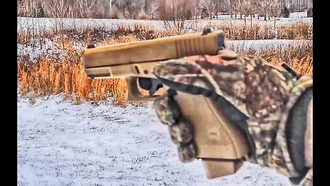 Glock 19x 9mm Pistol Range Review: First mag shooting impressions and accuracy test