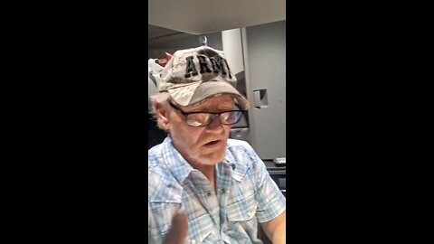 woman can't beleive their engine is that dirty