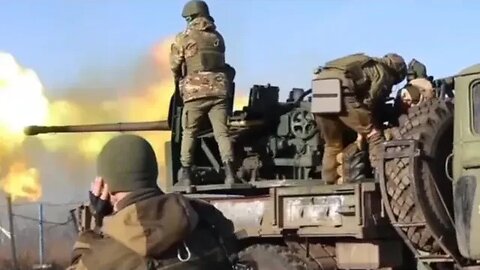 ‼️🇷🇺⚡️Работа гаубиц Д-30 и автоматических зенитных орудий С-60 в направлении Лисичанска #feedshorts