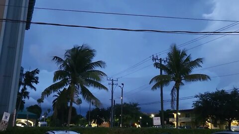 Miami dinner time thunderstorm - Part 2