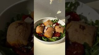 Healthy Pizza Salad tiktok oatsfairy