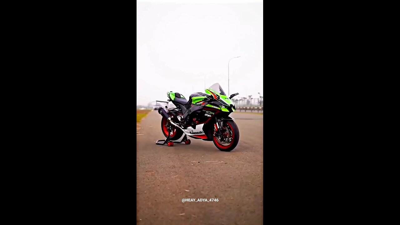zx10r sports bike status #zx10r #bike #riders #Kawasaki #ninja #🛵#adventure