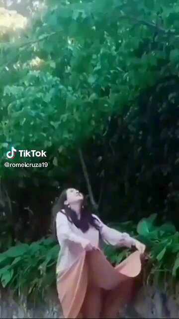 : Title: "The Ultimate Laugh Fest" Video Duration (VD): 5