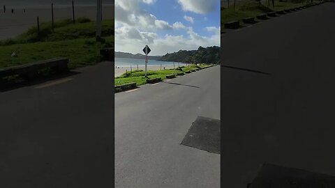 Onetangi beach