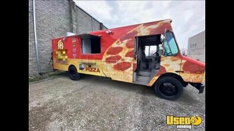 2002 - 24' Freightliner MT-55 Diesel Food Truck | 2020 Mobile Kitchen for Sale in Michigan