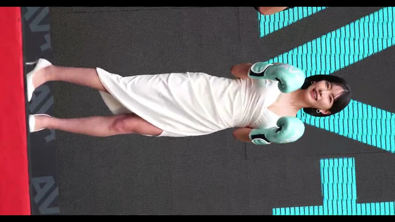 超S級AV女優 深田詠美首次來台宣傳「AV+ 」呼籲粉絲支持AV正版