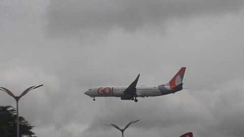 Boeing 737-800 PR-VBF, Belém do Pará'dan Manaus'a inmeden önce son yaklaşmada