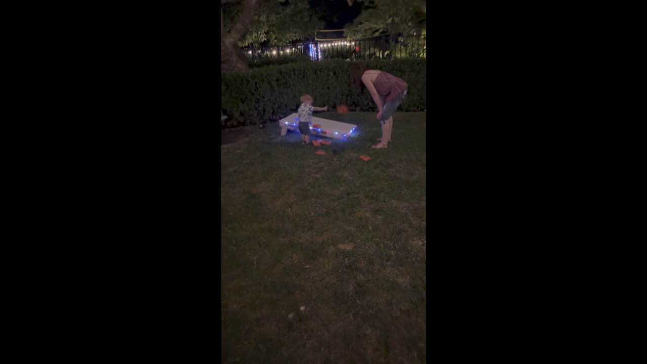 Tomahawk cornhole James