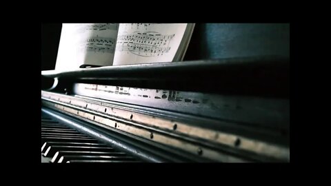 BCH Cafe: Relaxing Monday Morning Piano. Get your week started right.