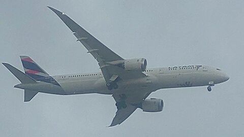 Boeing 787-9 Dreamliner CC-BGU coming from Miami to Fortaleza