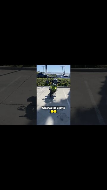 People Get Out Of My Way 🟡🟡