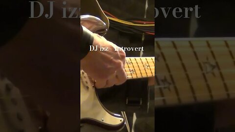 DJ izz - Introvert