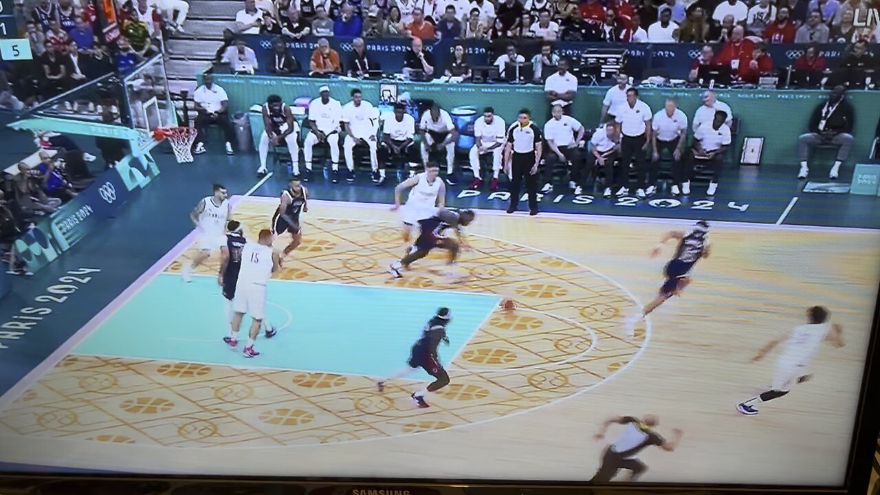 D-Wade Providing Valuable Commentary