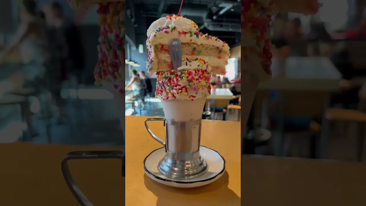 CRAZY SHAKES Black Tap Anaheim #shorts #disneyland #downtowndisney