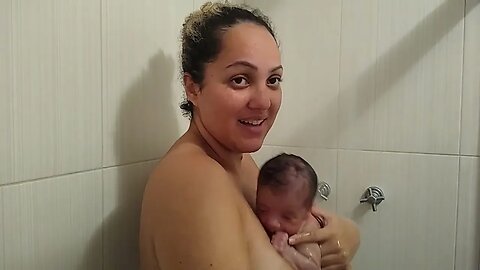 DUDU NO BANHO 202206111900
