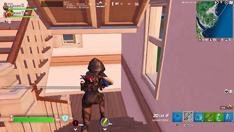 When you let your girlfriend (Mia) play Fortnite .. #fortnite #shorts #winterfest #epicpartner