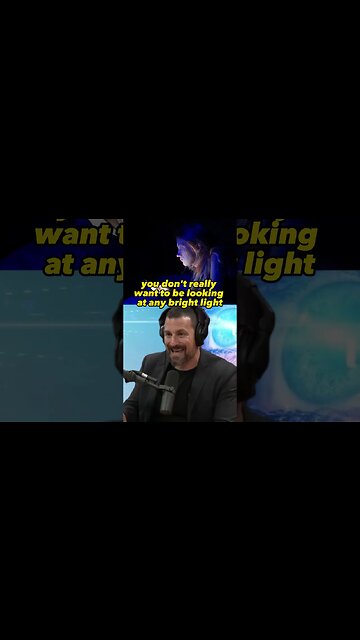 How Bright Light Affects Your Sleep: Insights from Andrew Huberman | Joe Rogan Experience #1513