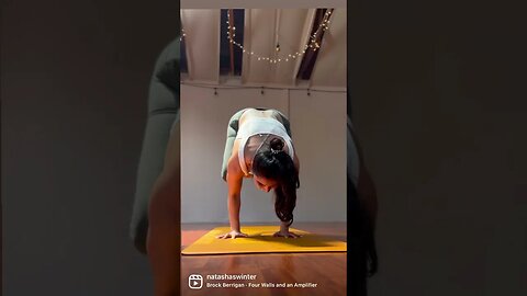 Handstand Press to Crow 😅