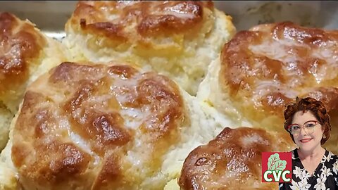 Biscuits & Gravy Recipe Tutorial, Southern Cooking Channel