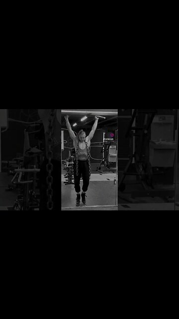 #trackid #calyx #pullup #physique #classicphysique