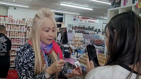 LNBS NAIL SUPPLY TẠI MANCHESTER