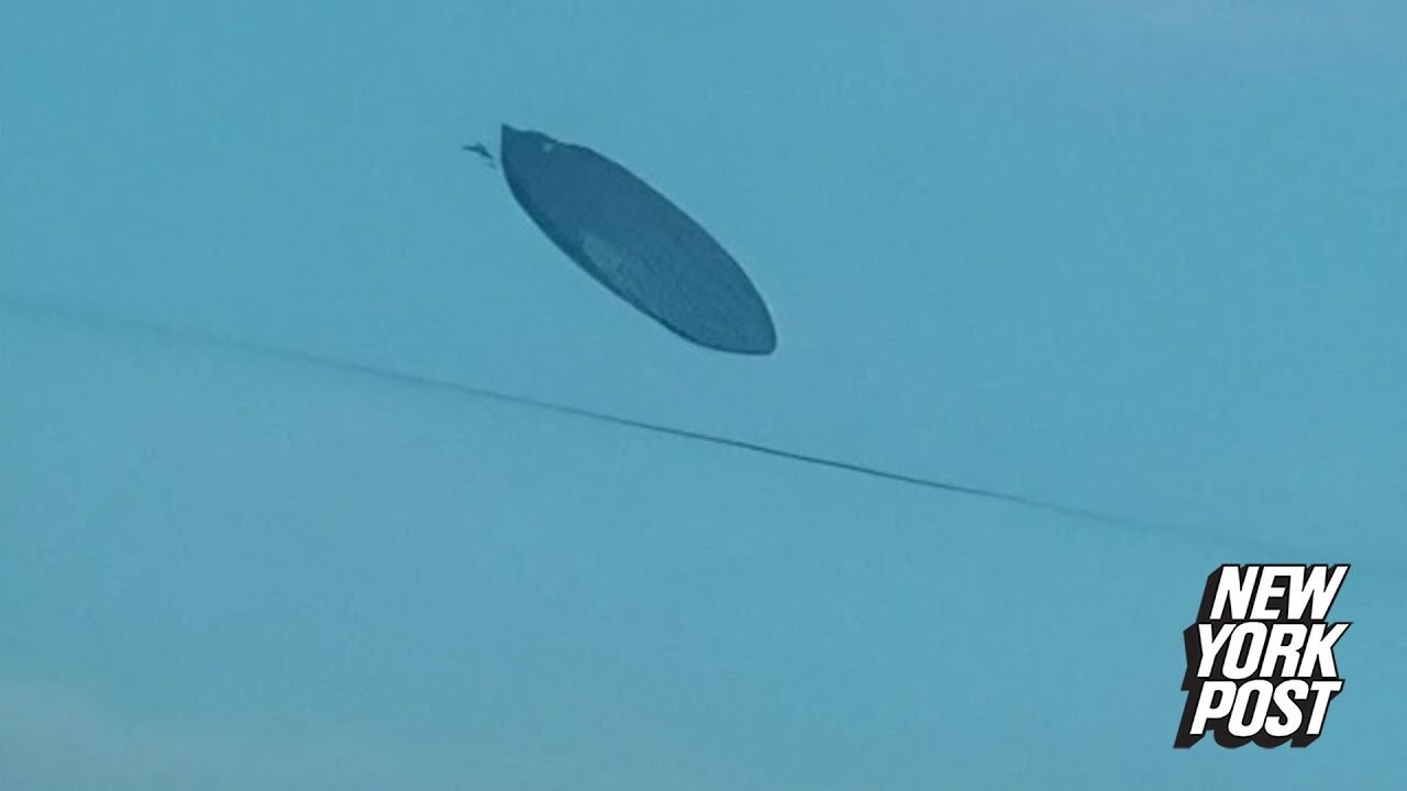 Couple snaps pics of ‘flying saucer’ on road trip: ‘You had to see it to believe it’