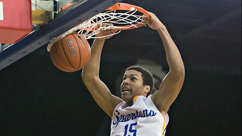 How To Dunk Like A Pro... Starting With The "Catch and Finish!"