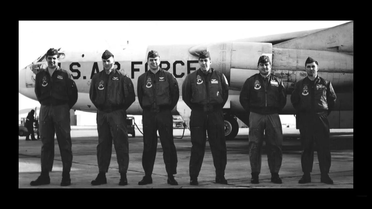 B-52 and missile crews witnessed a UFO at the vicinity of Minot Air Force Base, October 24, 1968