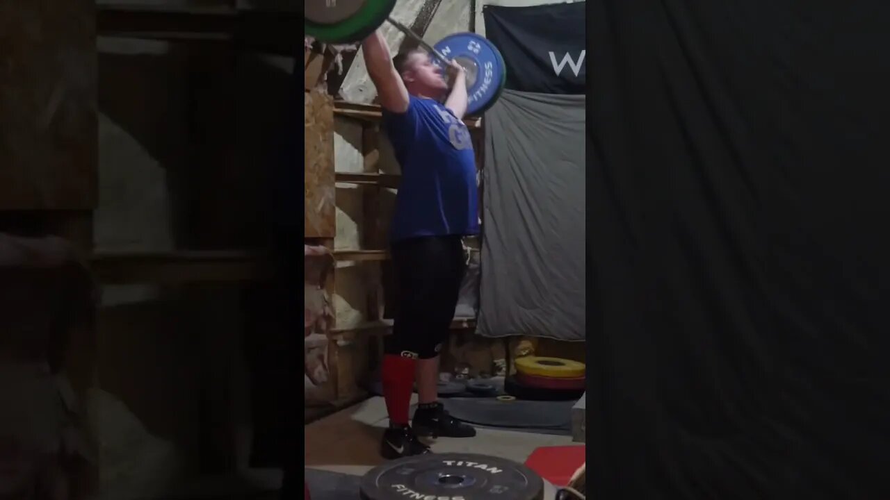 94 kg / 207 lb - Muscle Snatch
