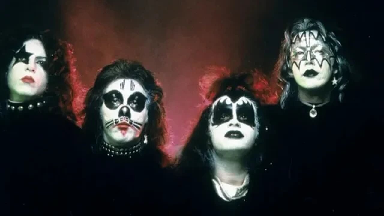 The Histroy of Kiss Part 1