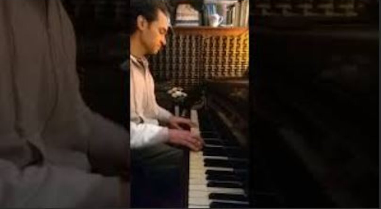 Canción "Confundida" [parte]