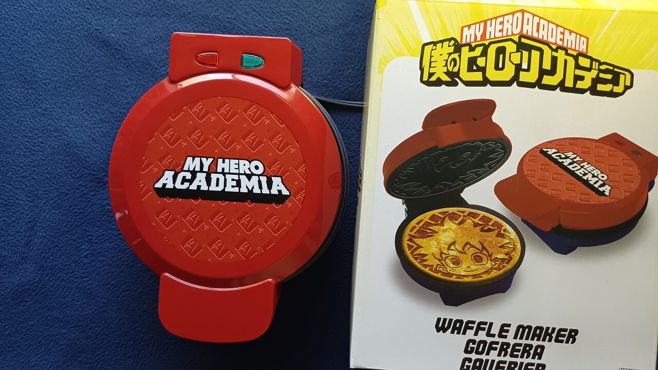 MY HERO ACADEMIA, WAFFLE MAKER, Uncanny Brands