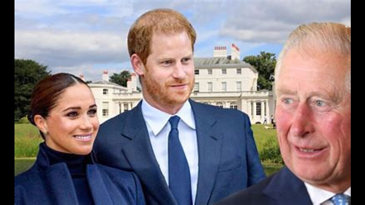 15 Wild Conspiracy Theories About the Royal Family
