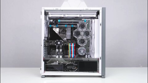 Corsair 7000X Build A PC with Z690 Extreme Glacia