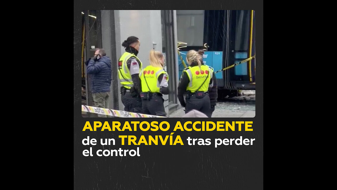 Tranvía pierde su trayectoria e impacta contra una tienda