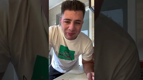 #oguritamica #mancaciosul #mancare #dulciuri #macarons