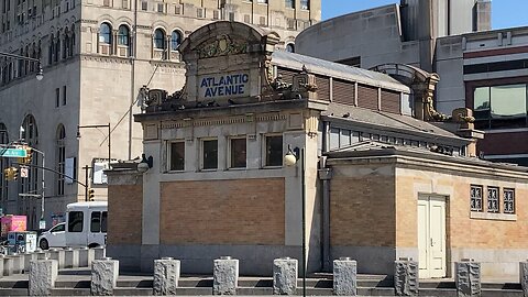 Walking Brooklyn: Civic Center & Fulton Mall