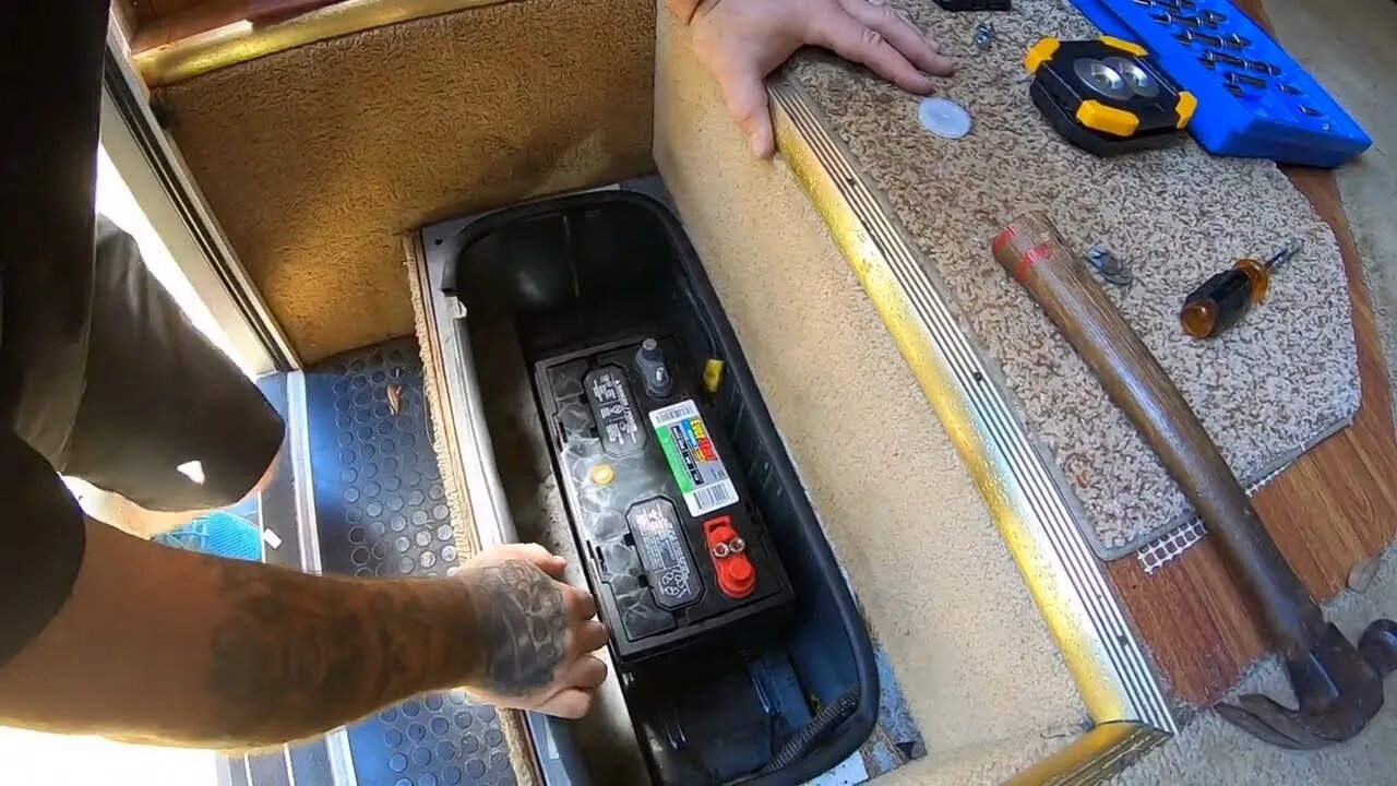 New battery, same 'ole problem.
