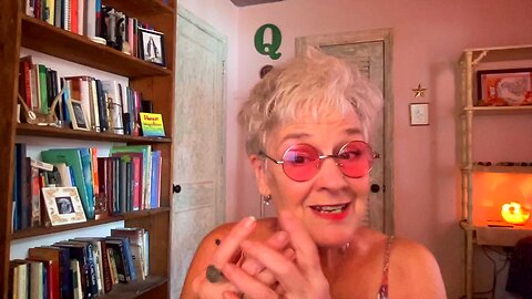 Lady Melody reads the Deathly Hallows-episode 6