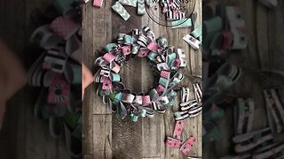 Spring Paper Wreath - Shorts - Wreath DIY - Spring DIY