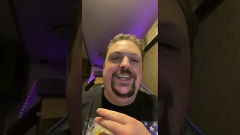 Ariana Grande Fans React To OnlyFans 😳